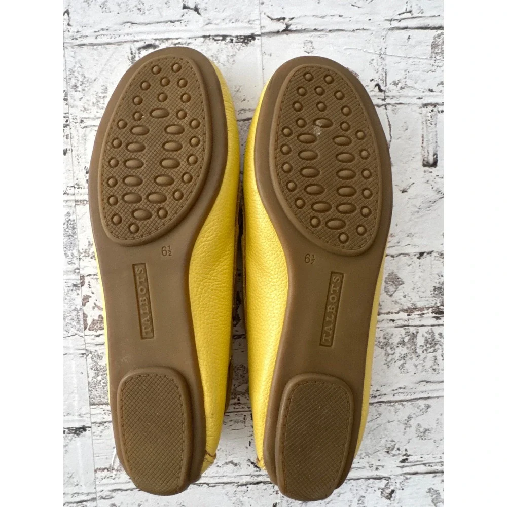 Talbots Womens Yellow Pebbled Leather Driving Loafers Moccasins Size 6.5 0596